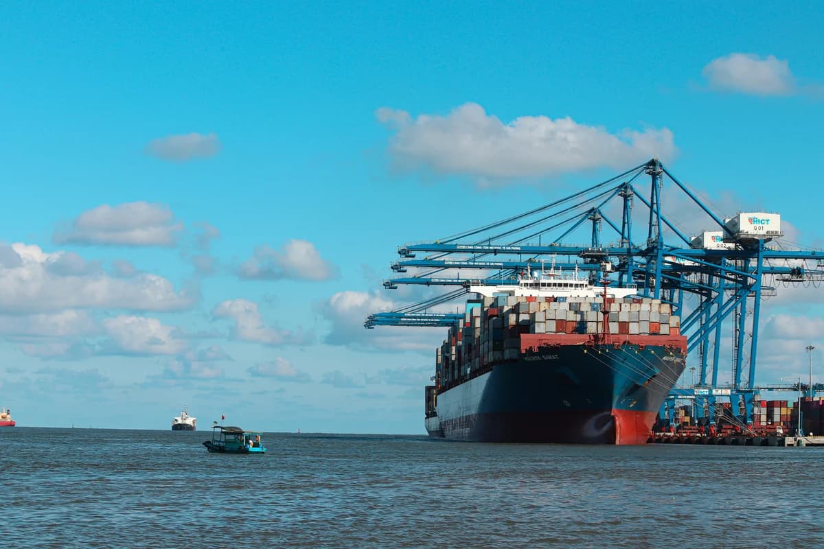 Top 10 Freight Management Platforms for Detention Reduction